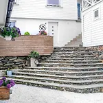 Daire Amazing In Fjell With Wifi
