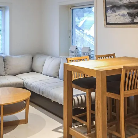 Amazing In Fjell With Wifi Apartamento
