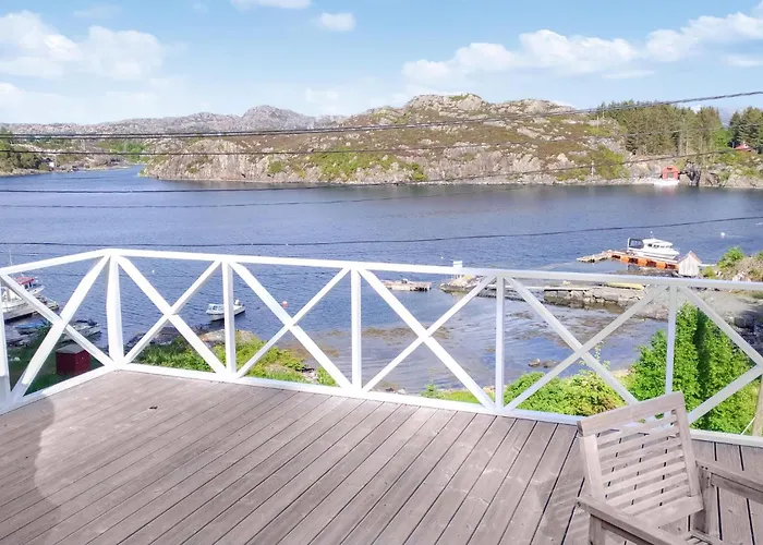 Amazing In Fjell Apartamento